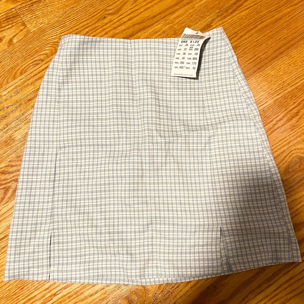 Mini skirt Brandy Melville never worn